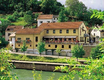 Hotel Haus Schons Mettlach Exteriör bild